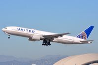 N776UA @ KLAX - United B772 - by FerryPNL