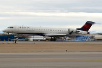 N762SK @ KBOI - Landing RWY 10L. - by Gerald Howard