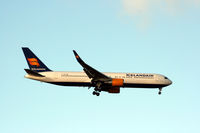 TF-ISN @ EKCH - TF-ISN landing rw 04L from KEF - by Erik Oxtorp