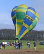 G-BZBH @ XXXX - Kelmarsh Hall Inflation Day