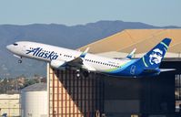 N514AS @ KLAX - Alaska B738 - by FerryPNL