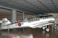 82536 - War Museum Seoul - by Fred Willemsen