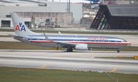 N912NN @ MIA - American - by Florida Metal