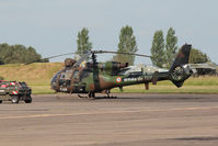 3911 @ LFOP - at Chateaudun - by B777juju