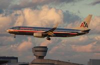N917AN @ MIA - American - by Florida Metal