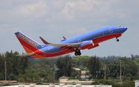 N923WN @ FLL - Southwest - by Florida Metal