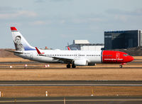 LN-DYQ @ CPH - Copenhagen 27.3.13 - by leo larsen
