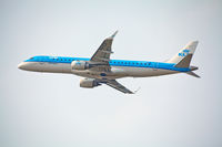 PH-EZF @ CPH - Copenhagen 24.4.13 - by leo larsen