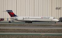 N935AT @ LAX - Delta - by Florida Metal