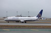 N37263 @ KSFO - Boeing 737-800