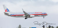 N954AN @ KMIA - Taken @ KMIA