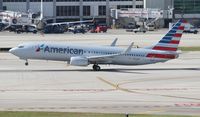 N936NN @ MIA - American