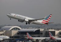 N938NN @ LAX - American