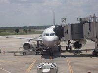 N851UA @ IAH - Airbus A319 - by Christian Maurer