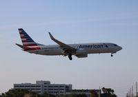 N954NN @ MIA - American