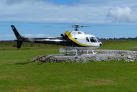 ZK-HGE @ NZFJ - ZK-HGE of Fox /Franz Heli Services at Franz Josef Glacier heliport 12.11.16 - by GTF4J2M