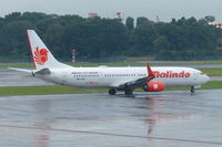 9M-LNG @ WSSS - 9M-LNG  Malindo Air at Singapore /Changi 1.12.16 - by GTF4J2M