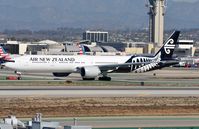 ZK-OKN @ KLAX - Air New Zealand B773 - by FerryPNL