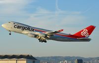 LX-SCV @ KLAX - Cargolux B744F departing LAX just before dawn. - by FerryPNL