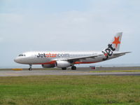 VH-VGO @ NZAA - at AKL on domestic duty - by magnaman