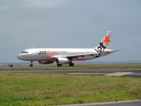 VH-VQA @ NZAA - next please! - by magnaman