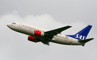 LN-TUH @ CPH - Copenhagen 20.6.11 - by leo larsen