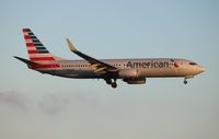N968AN @ LAX - American