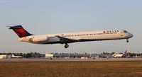 N980DL @ MIA - Delta