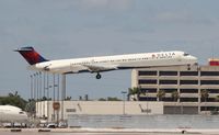 N987DL @ MIA - Delta