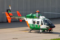 D-HNWK @ EDDL - MBB/Kawasaki BK-117B-2 [7200] (Polizei) Dusseldorf~D 19/05/2005
