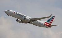 N992AN @ MIA - American