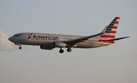 N992AN @ MIA - American