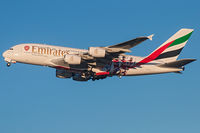 A6-EUA @ LOWW - With new Arsenal Sticker