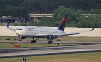 N1613B @ ATL - Delta