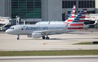 N4032T @ MIA - American