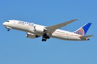 N20904 @ KLAX - Departure of United B788 - by FerryPNL