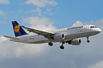 D-AIPP @ EGLL - Arriving 27R