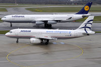 SX-DGD @ EDDL - at dus - by Volker Hilpert