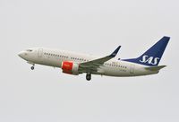 LN-RNW @ CPH - Copenhagen 16.6.11 - by leo larsen