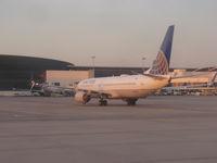 N26232 @ IAH - Boeing 737-824 - by Christian Maurer