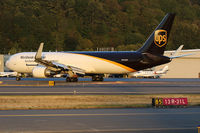 N345UP @ KBFI - just arrived - by Jeroen Stroes