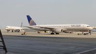 N548UA @ KSFO - SFO 2015 - by Clayton Eddy