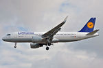 D-AIUT @ EGLL - Arriving 27L