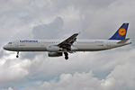 D-AIDD @ EGLL - Arriving 27L - by Robert Kearney