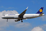 D-AIUS @ EGLL - Arriving 27L