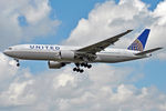 N216UA @ EGLL - Arriving 27L