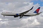 N172DN @ EGLL - Arriving 27L