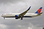 N1200K @ EGLL - Arriving 27L
