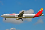 EC-IXD @ EGLL - Arriving 27L