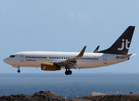 OY-JTS @ LPA - Landing op Las Palmas Gran Canaria - by Willem Göebel